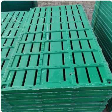 畜牧供应猪用漏粪板机械 定位栏专用型号