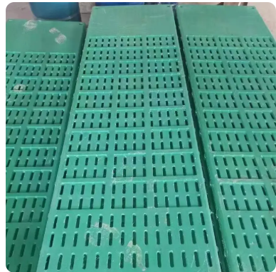 供应猪用漏粪板机械 定位栏专用型号